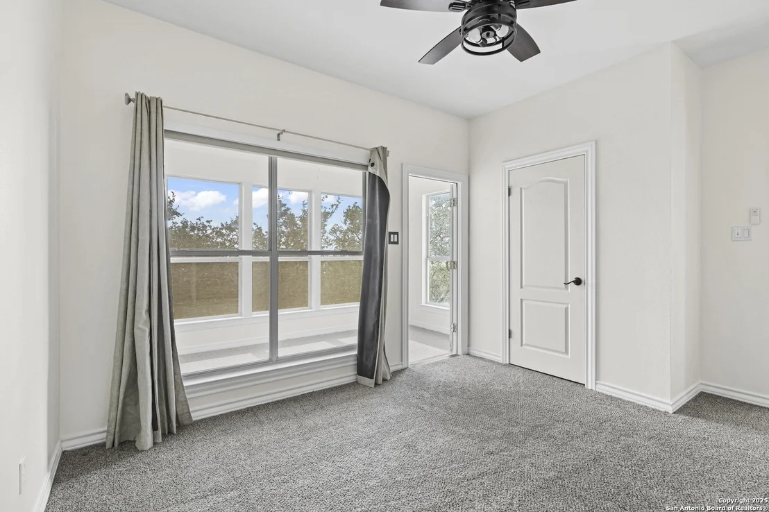 Photo of 27030 Vaughns View