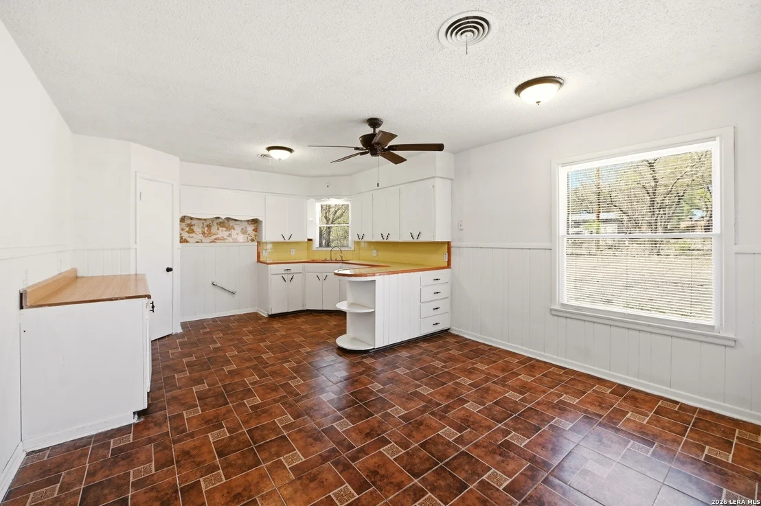 Photo of 219 Sunnycrest