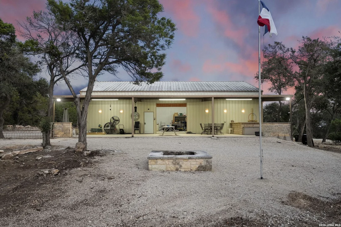 Photo of 34 SUN VALLEY DR