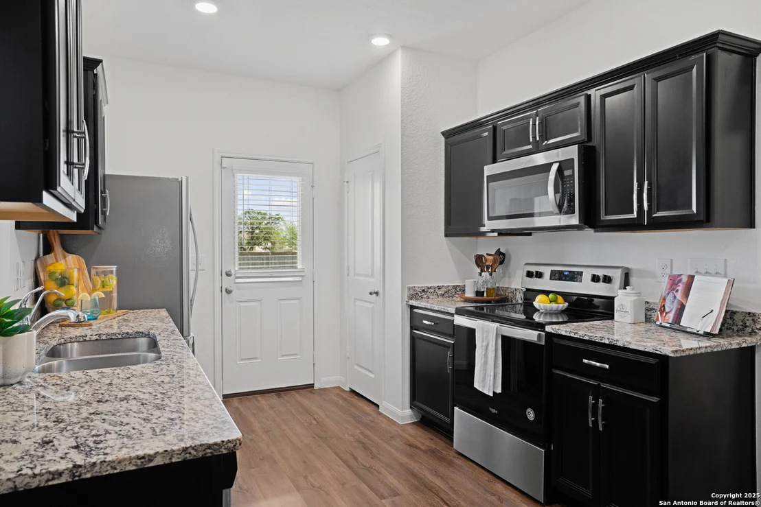 Photo of 5806 Gulf Meadow