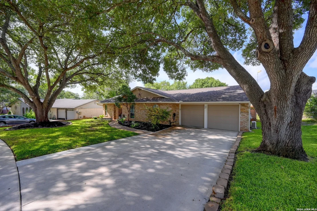 Photo of 106 Barcelona Drive
