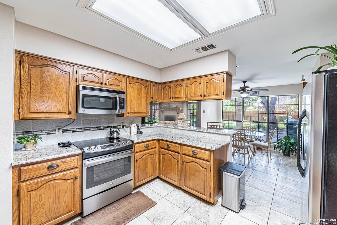 Photo of 729 Heritage Dr