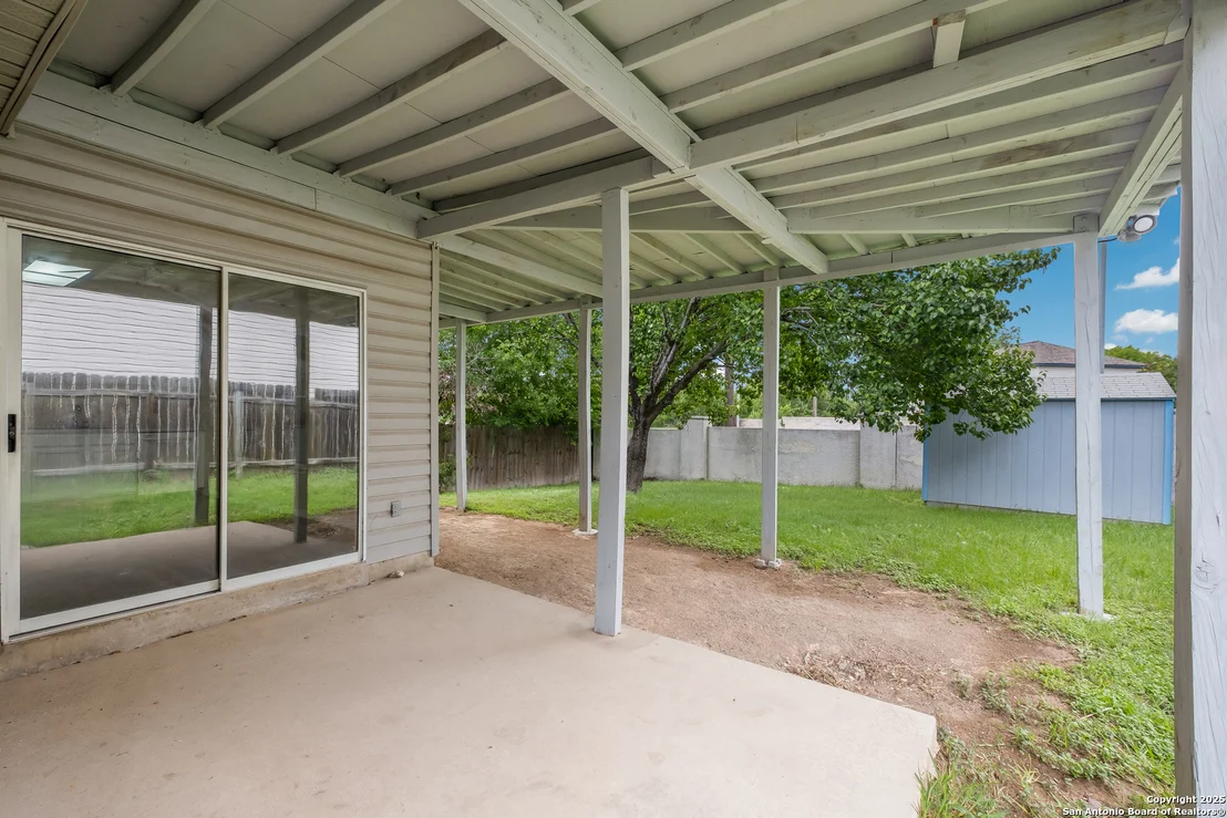 Photo of 8803 Breezefield