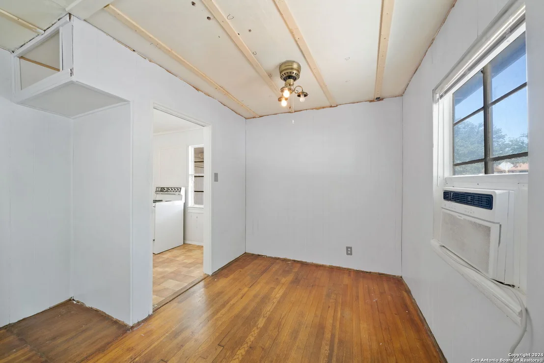Photo of 434 Sumner Dr