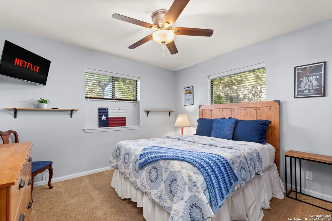 Photo of 1043 LEDGE PATH
