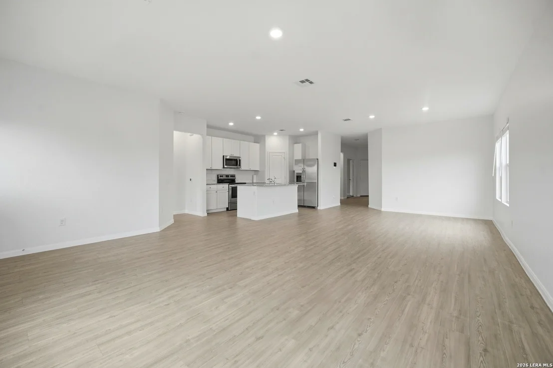 Photo of 1050 Crenshaw