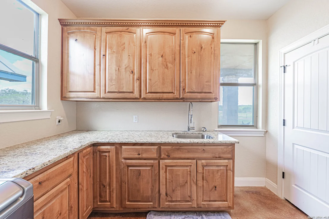 Photo of 946 County Road 361