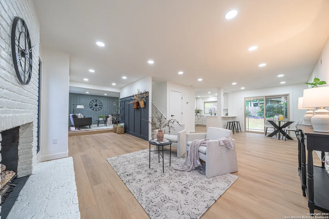 Photo of 3127 COLONY DR