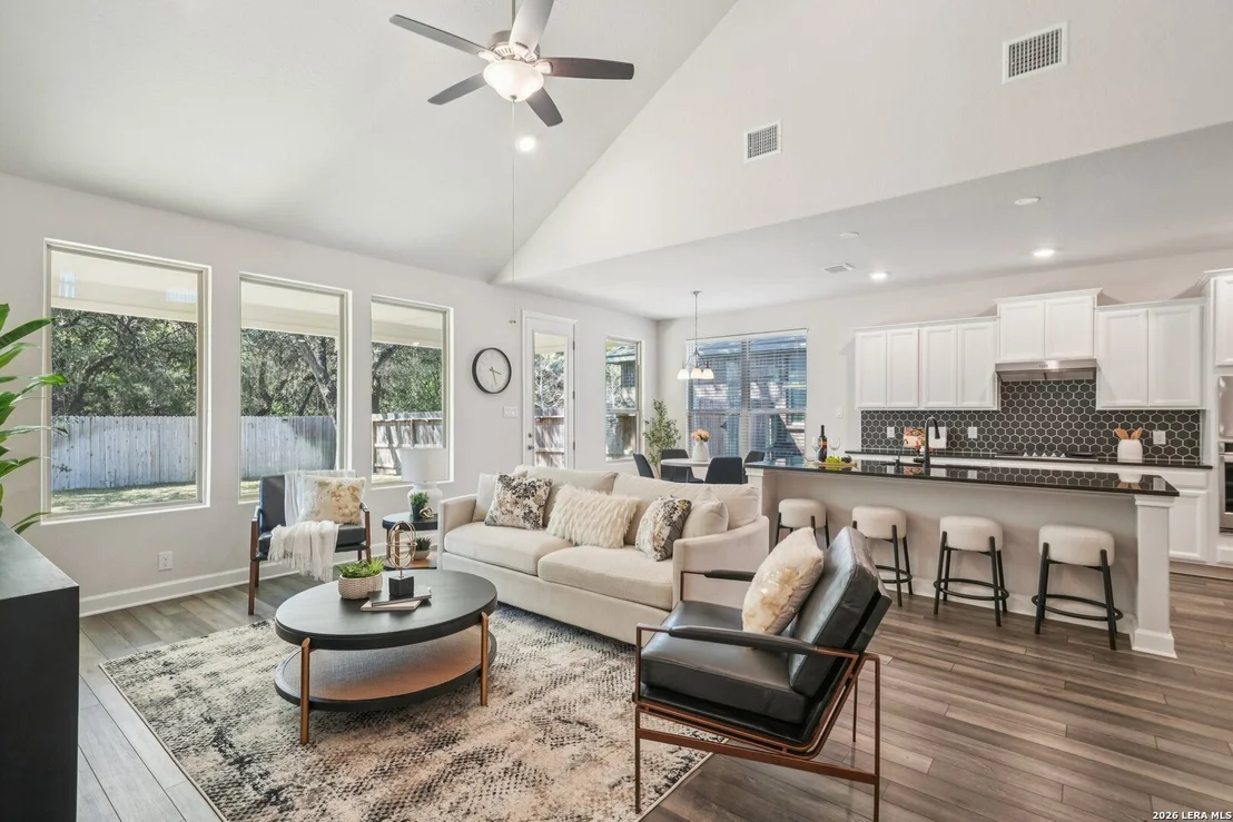 Photo of 16235 Athens