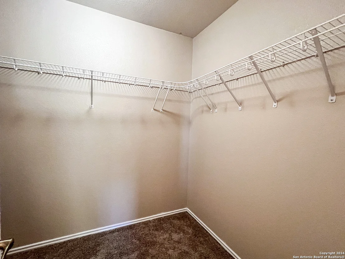 Photo of 224 EAGLE PASS DR
