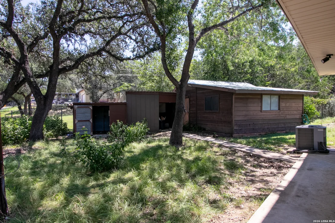 Photo of 582 Orbit Dr