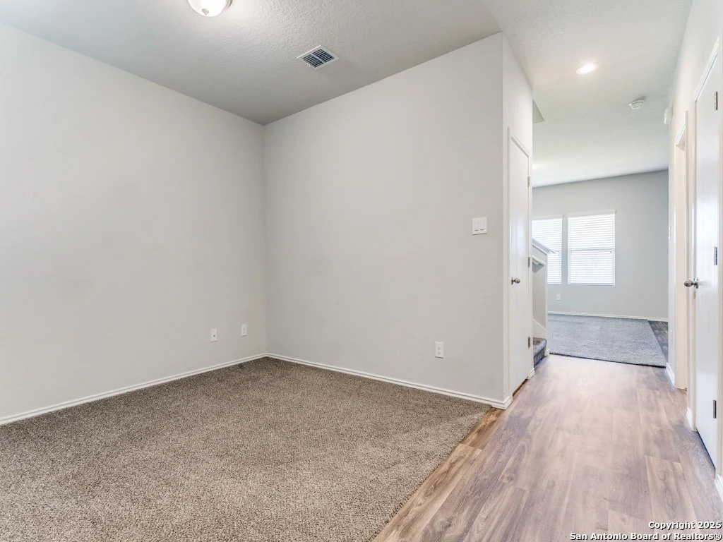 Photo of 9410 Sandy Ridge