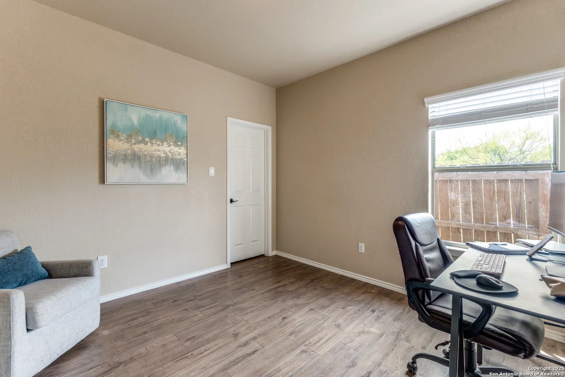 Photo of 8602 Key South Way
