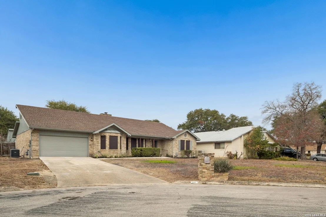 Photo of 1430 Synandra
