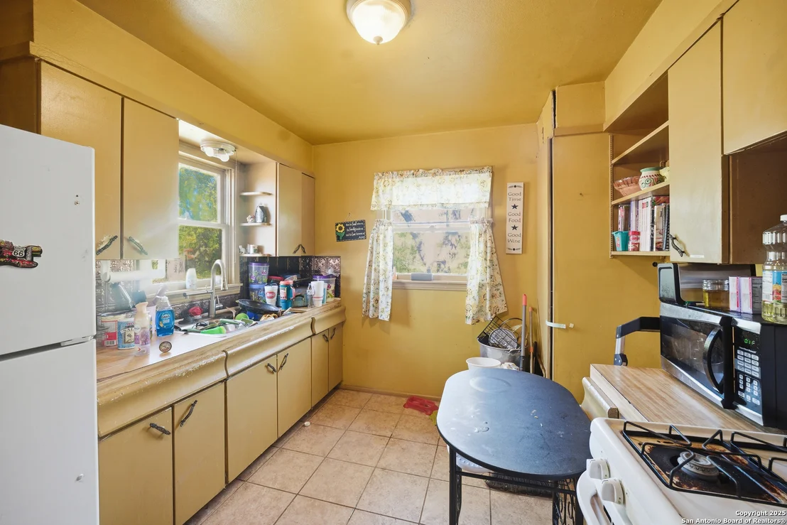 Photo of 235 Meadow