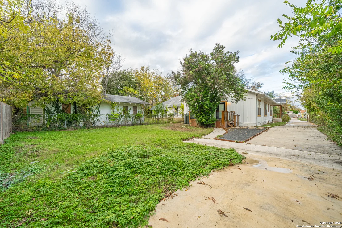 Photo of 216 BELMONT