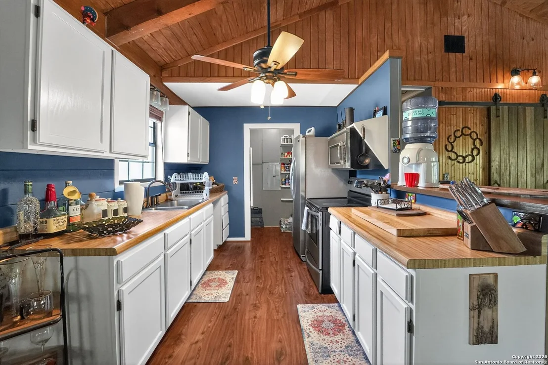 Photo of 648 BLUFFCREEK RD