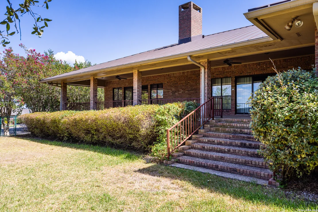 Photo of 304 Spring Mill Dr