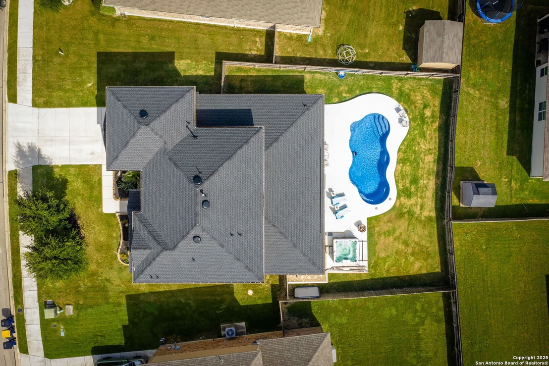Photo of 124 White Rock