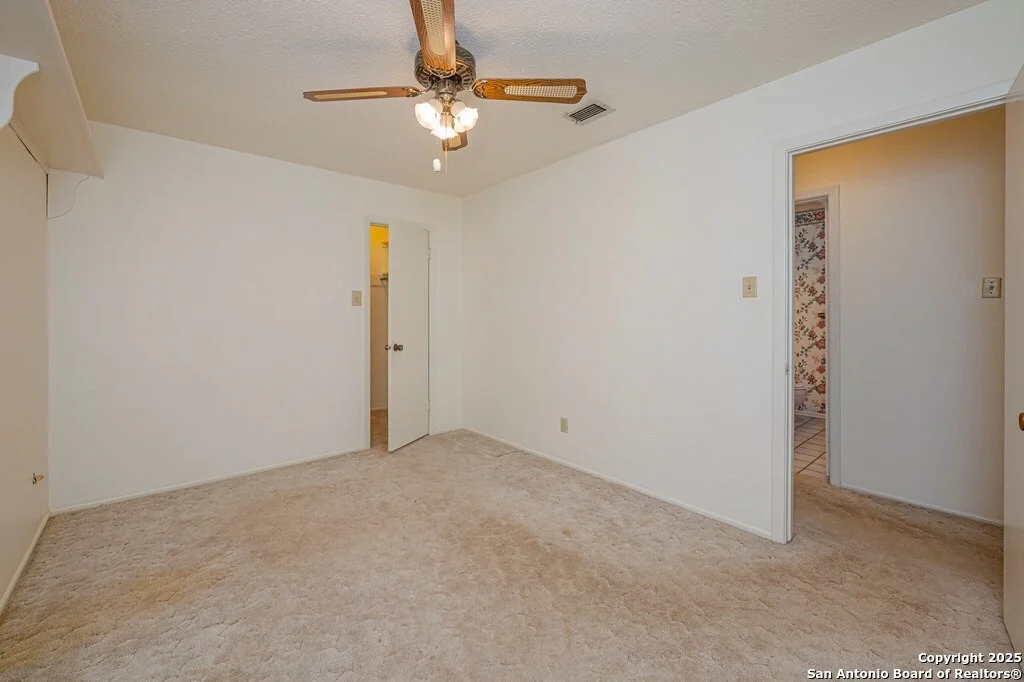 Photo of 23 Encino Loma