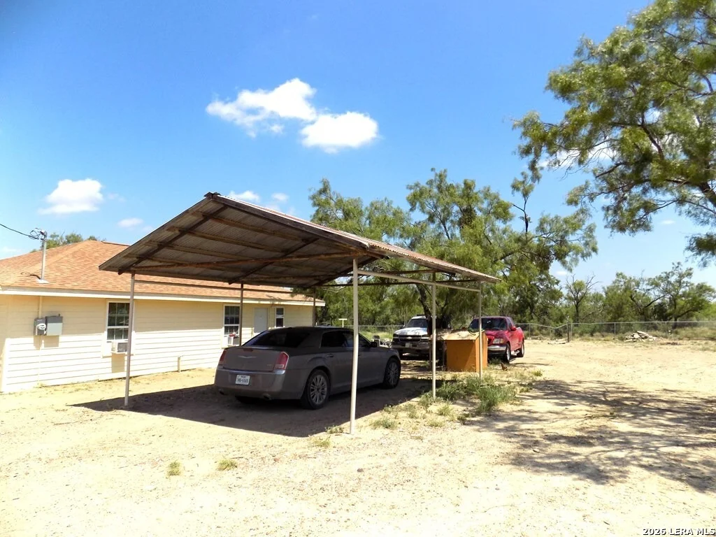Photo of 220 CALLE ESCUELA