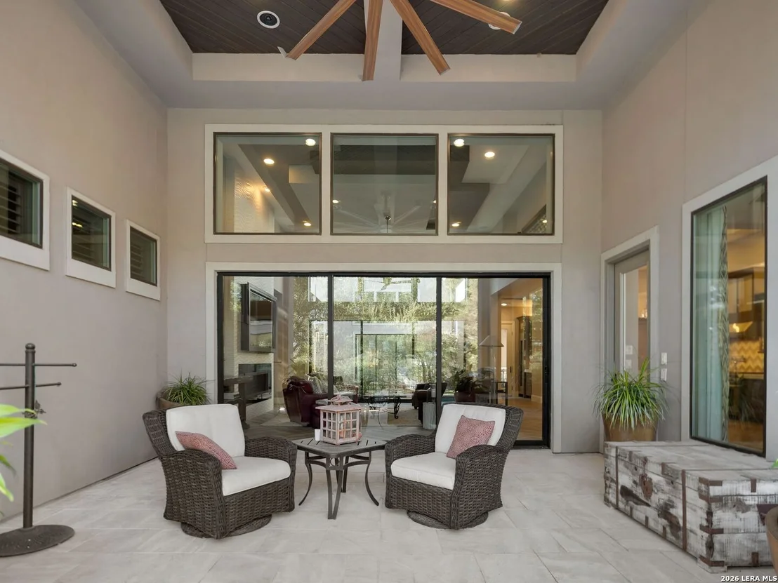 Photo of 3915 El Chamizal