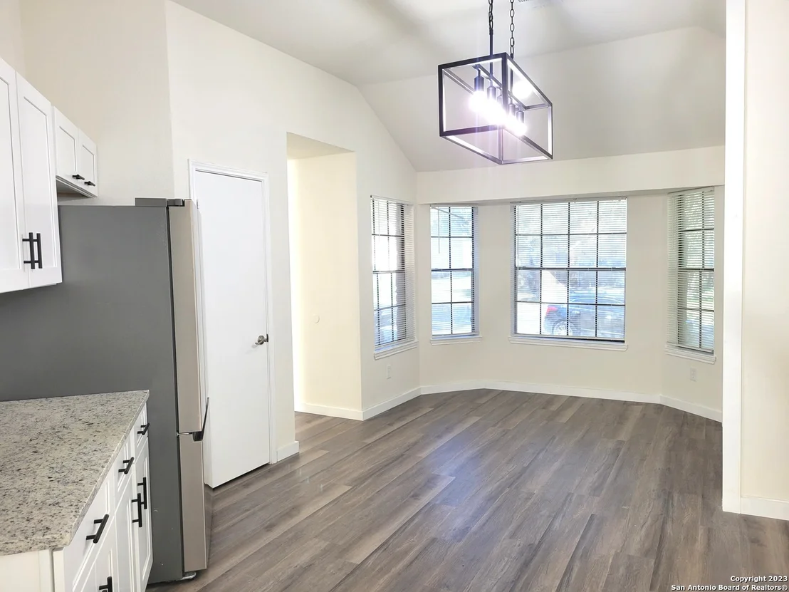 Photo of 6810 RAINTREE PATH