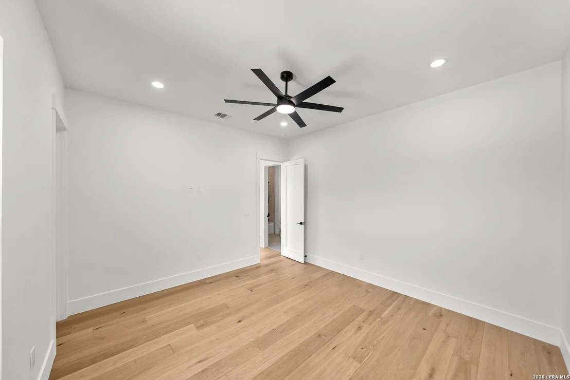 Photo of 9007 FOX BRIAR LN