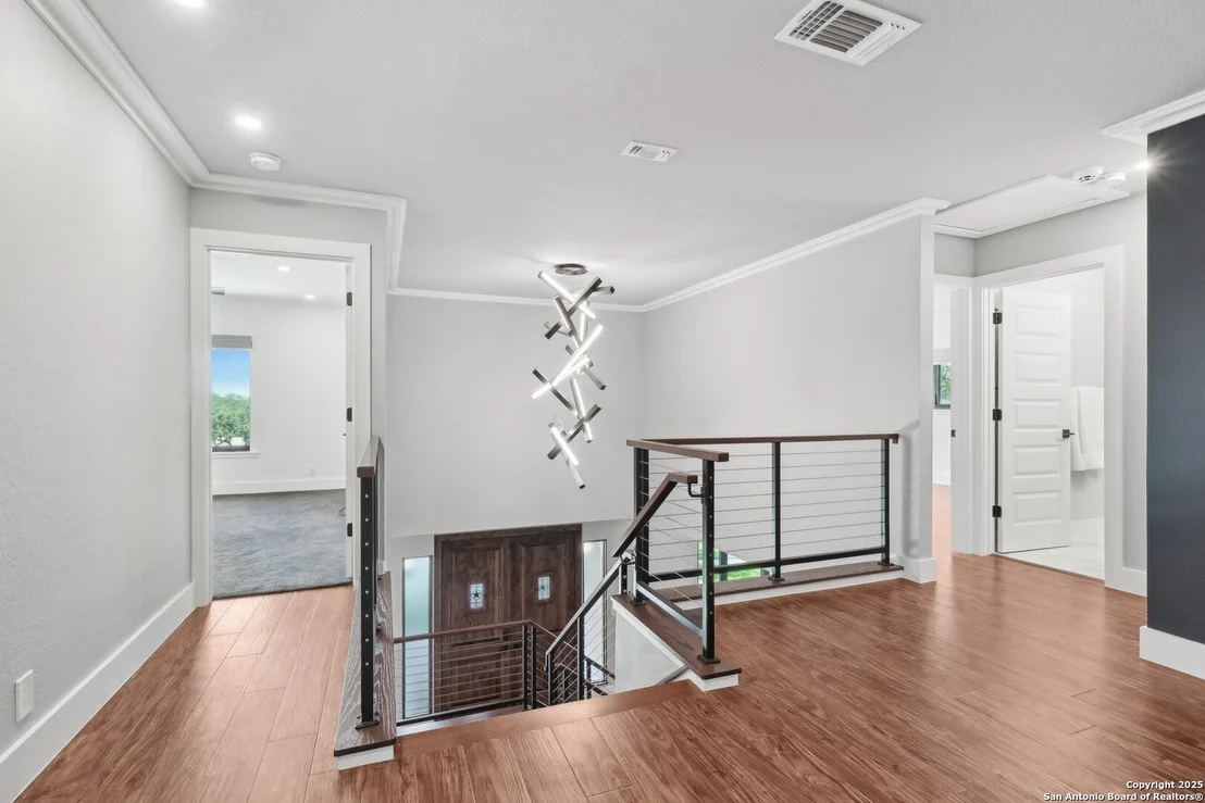 Photo of 3902 Creek Pt
