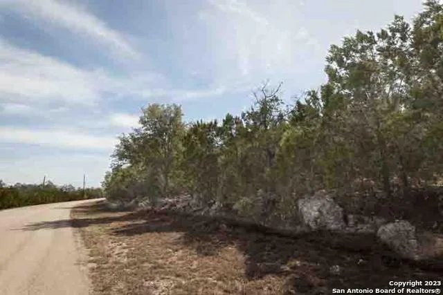 Photo of 1025 W Branch Crossing