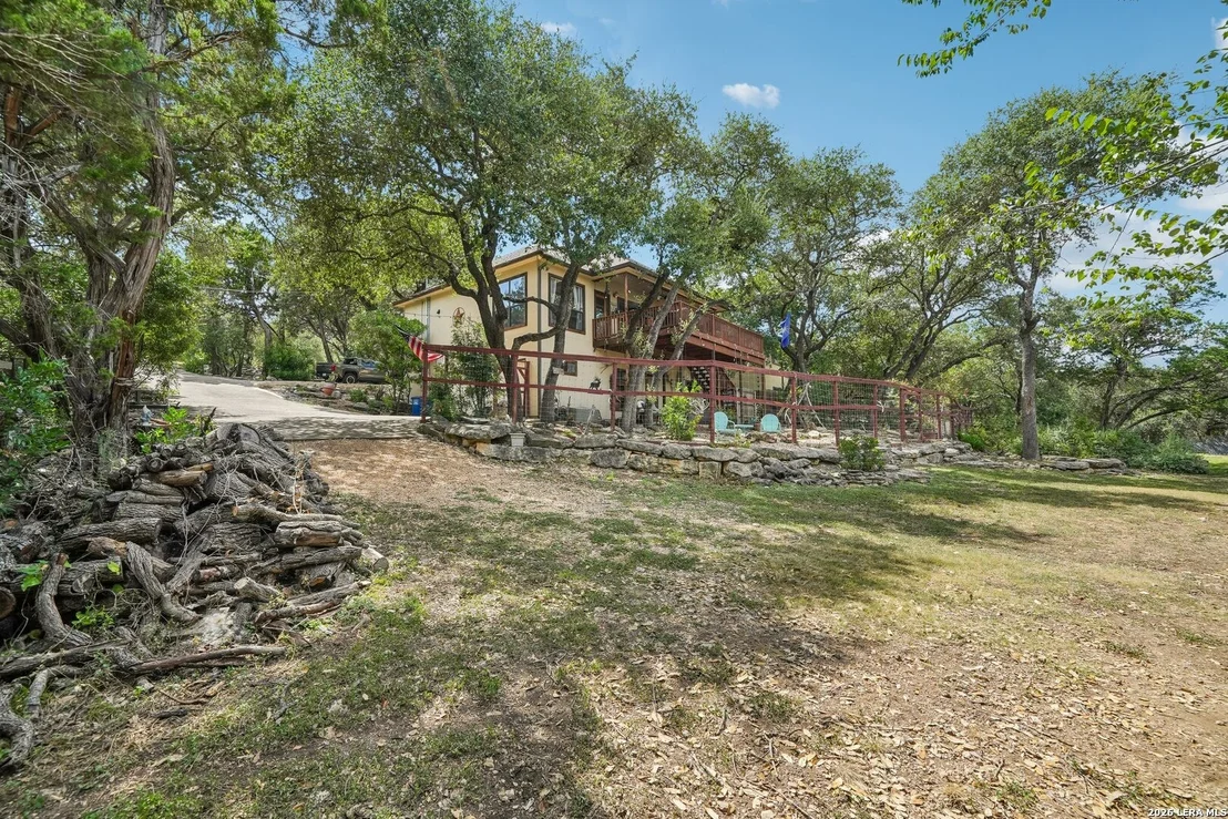 Photo of 175 Lorne Rd