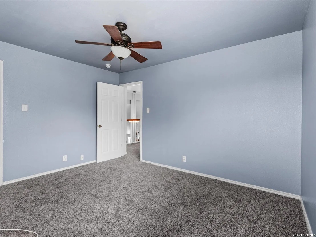 Photo of 2449 Harris