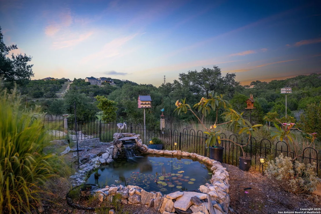 Photo of 2250 Meritage