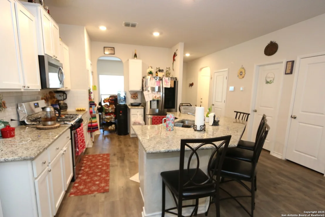Photo of 9904 BRATTEN RISE