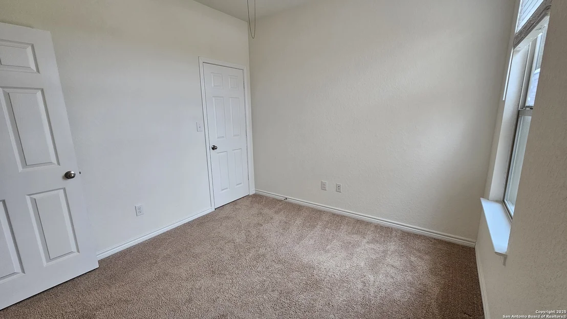 Photo of 5930 Foster Bend
