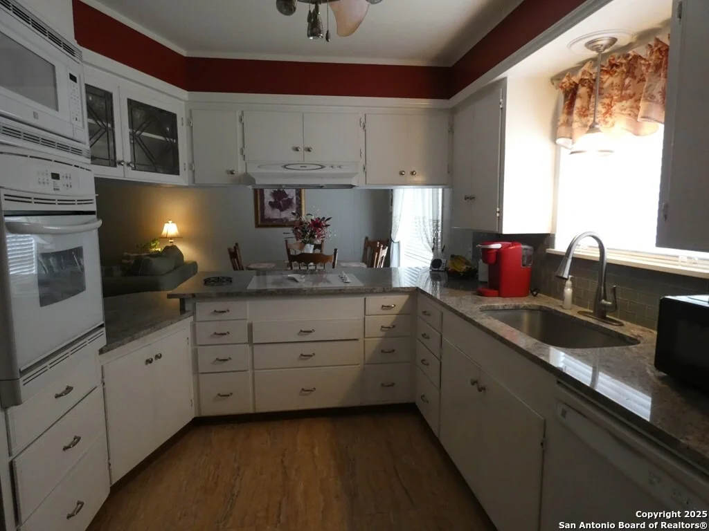 Photo of 218 Kessler Lane
