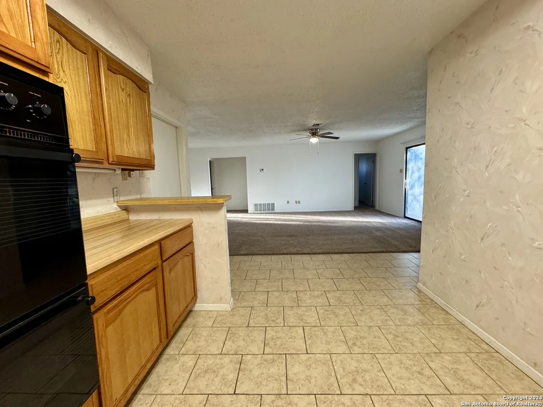 Photo of 16911 SPRINGHILL