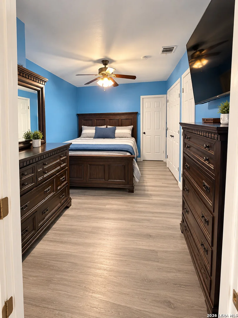 Photo of 7722 Crooked Brook