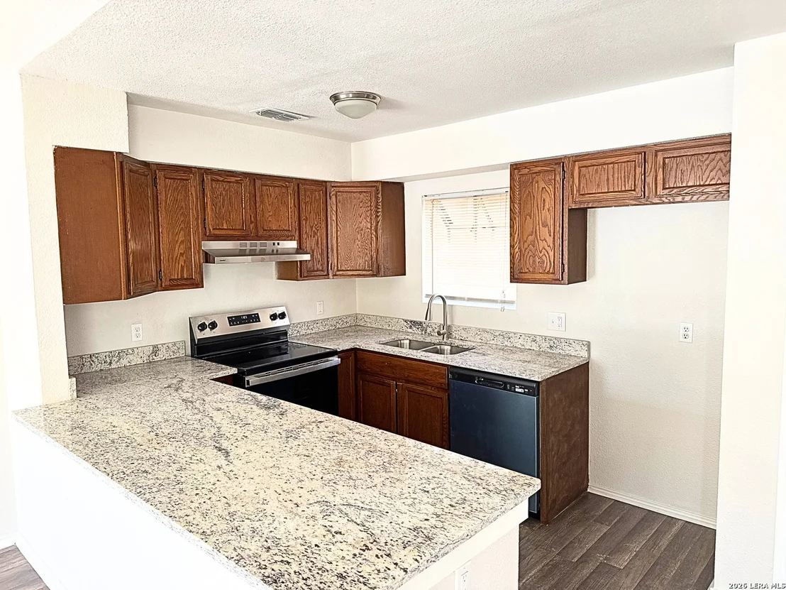Photo of 3329 Country View