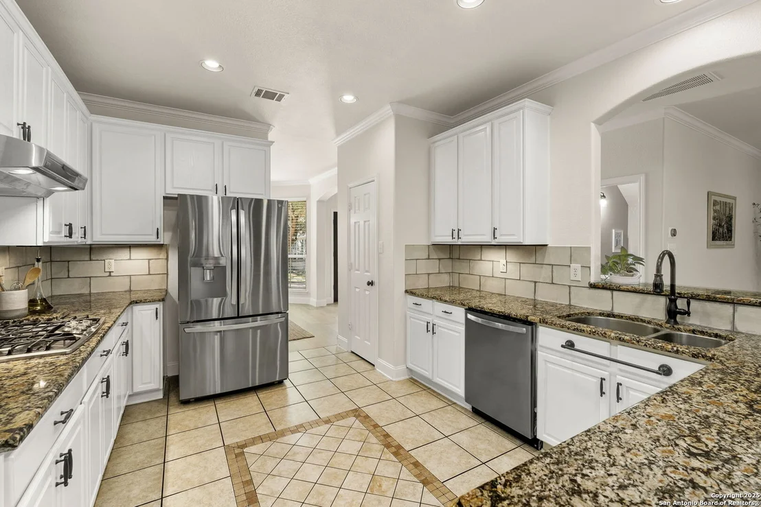 Photo of 8615 Solano Dr