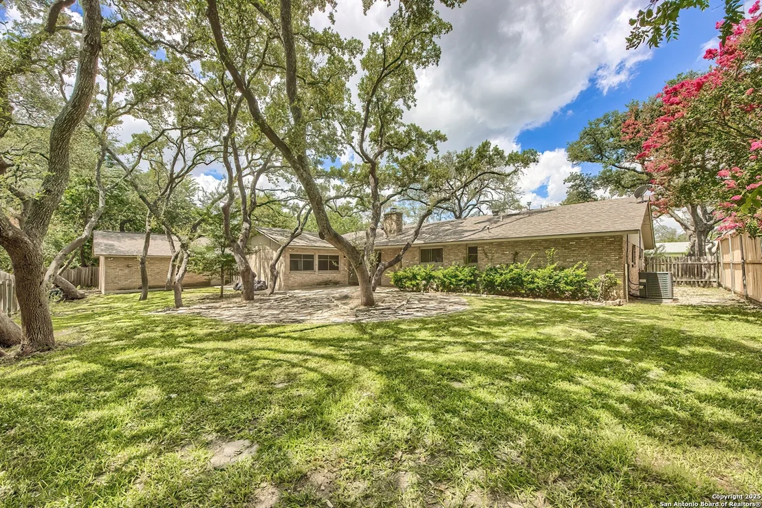 Photo of 106 Avenida Del Sol
