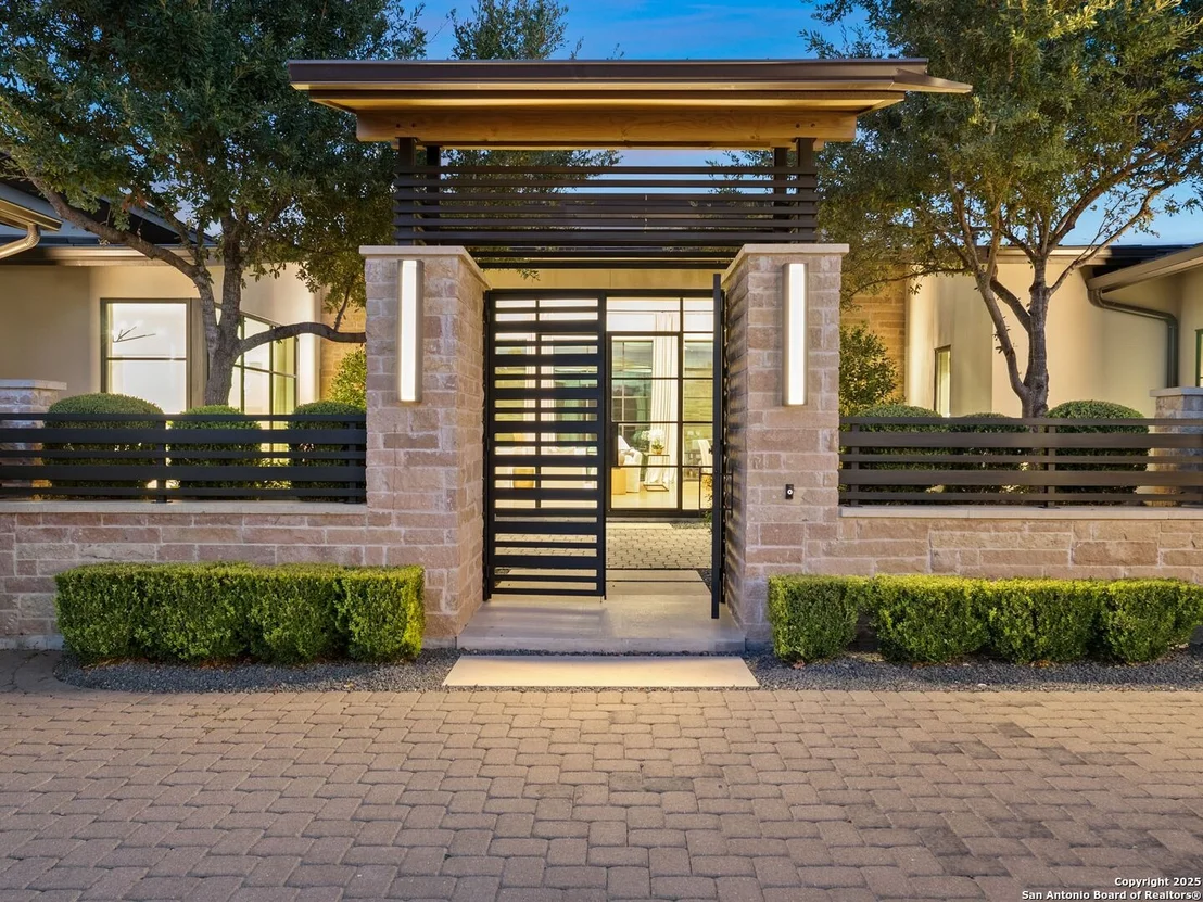 Photo of 4701 Peralta Lane