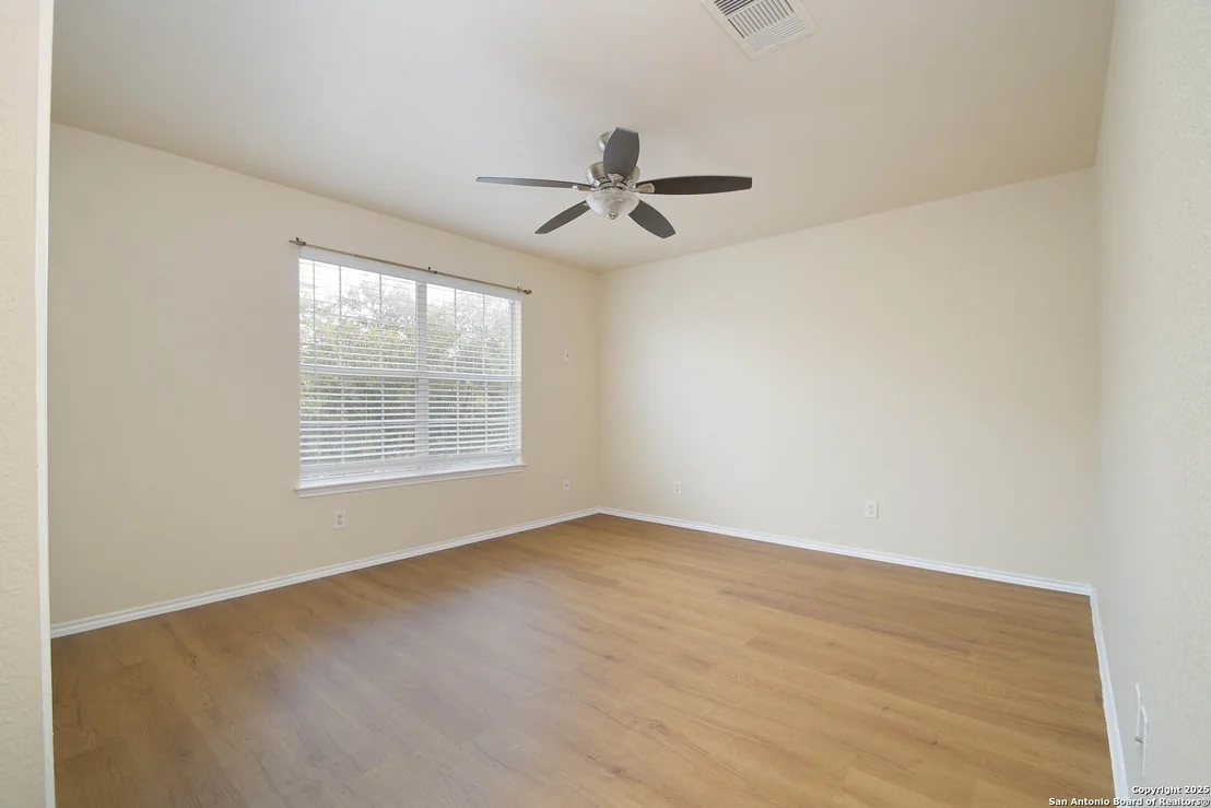 Photo of 6010 Ironmill Creek