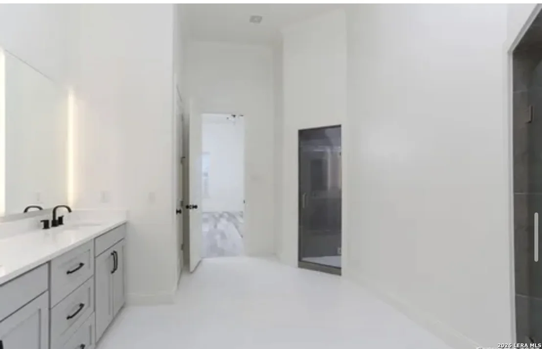 Photo of 1811 Barrett Palms