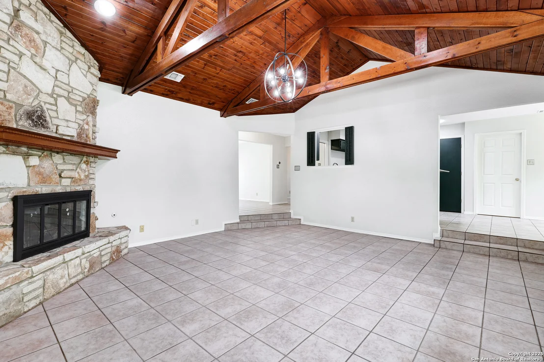 Photo of 13403 Barnsbury Sq