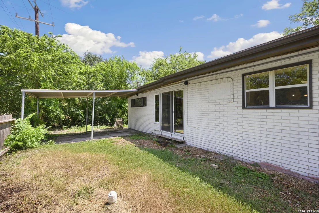Photo of 503 Olney Dr
