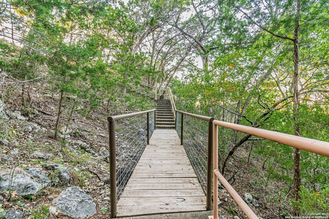 Photo of 249 Lakeridge Loop
