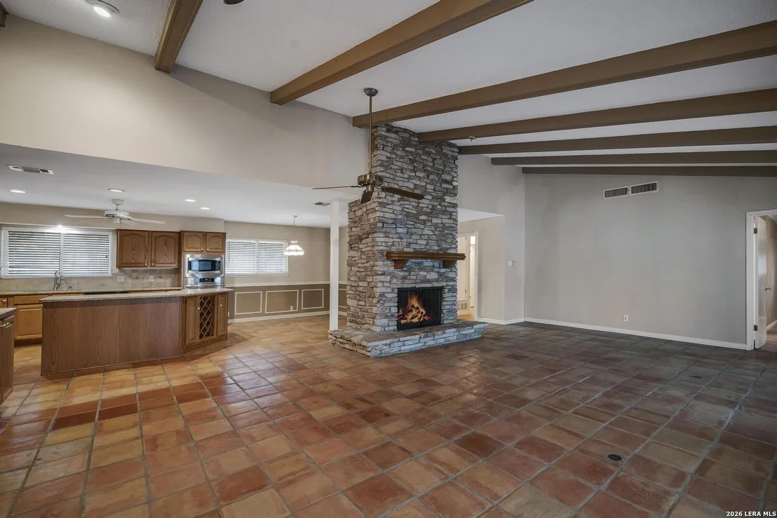 Photo of 602 Moorside