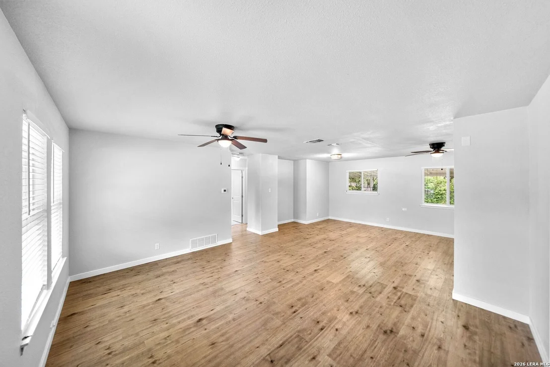 Photo of 3015 Dall Trl