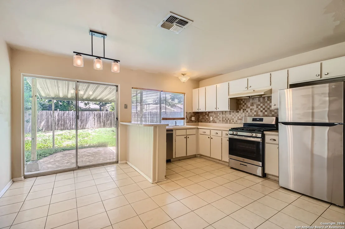 Photo of 7131 Glen Grove